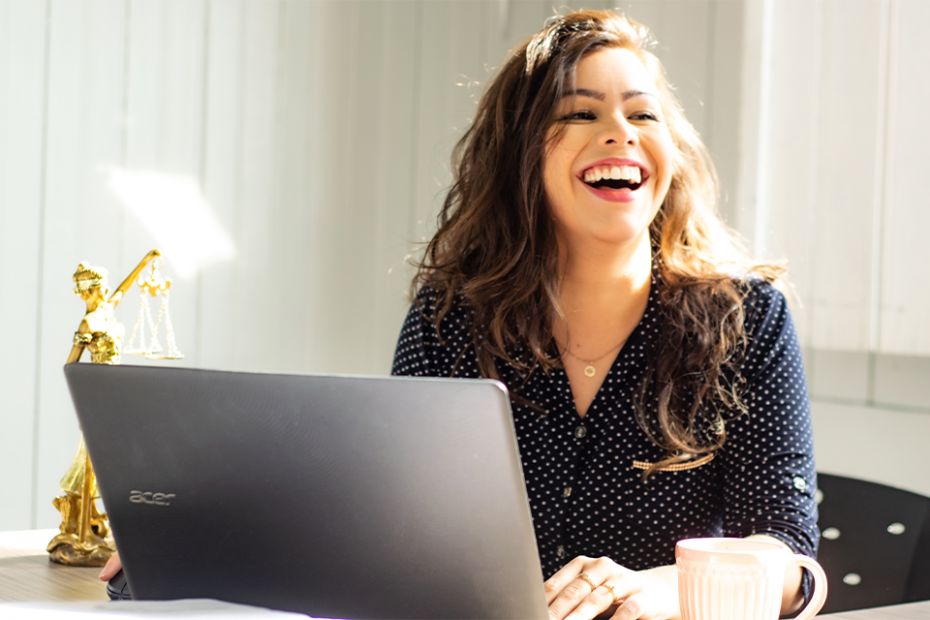 5-Ways-to-Make-Your-Work-Stand-Out-(When-Working-Remotely) Image