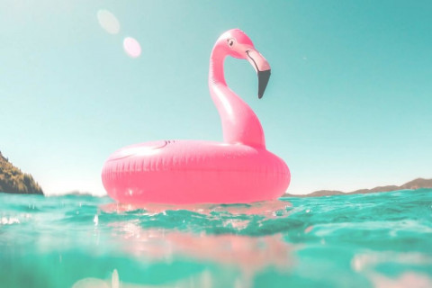 7 Out of Office Messages That Set Professional Boundaries