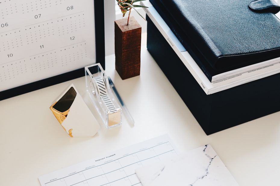 How to Organize Your Desk According to Your Personality Image